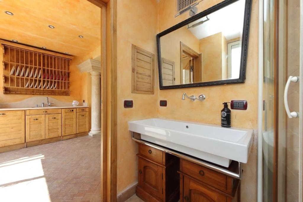 Suity I Penthouse With Two Terraces Рим Екстер'єр фото